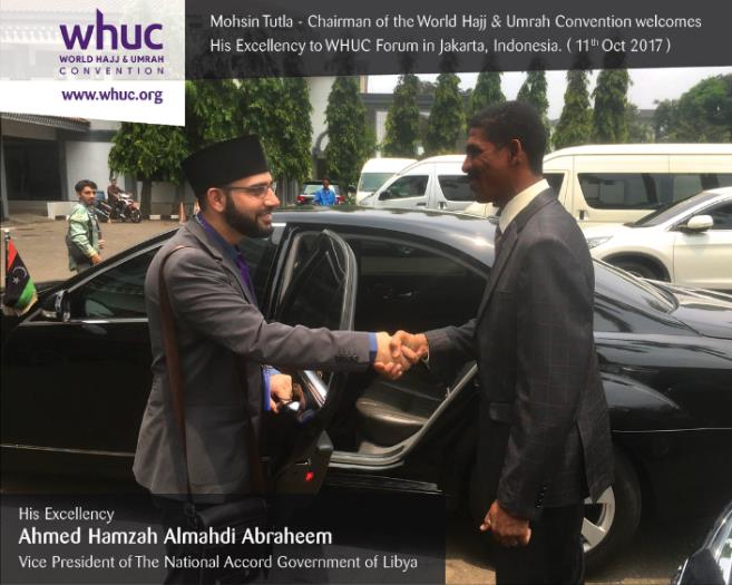 Mohsin Tutla welcoming a delegate to the WHUC forum in Jakarta
